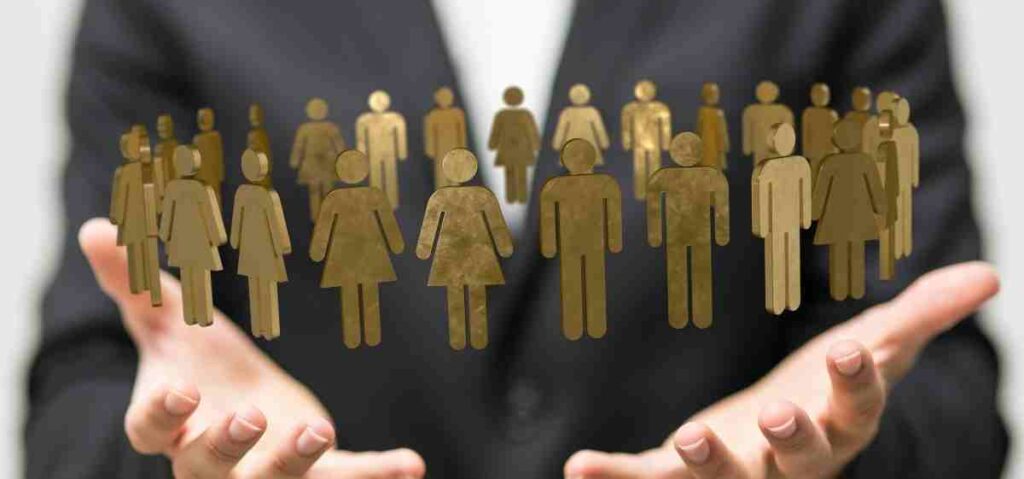 Apa Hubungan Rekrutmen dengan Strategi Perusahaan? Bisa dikatakan kalau proses rekrutmen juga merupakan bagian dari strategi perusahaan.