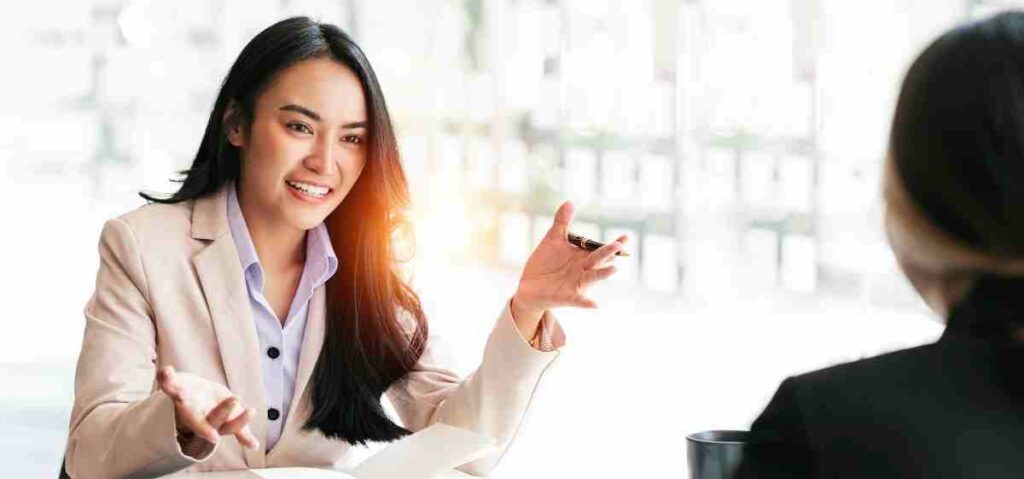 Apa yang Perlu Disiapkan untuk Mewawancarai Calon Karyawan? Beberapa diantaranya yakni review CV dan siapkan pertanyaan